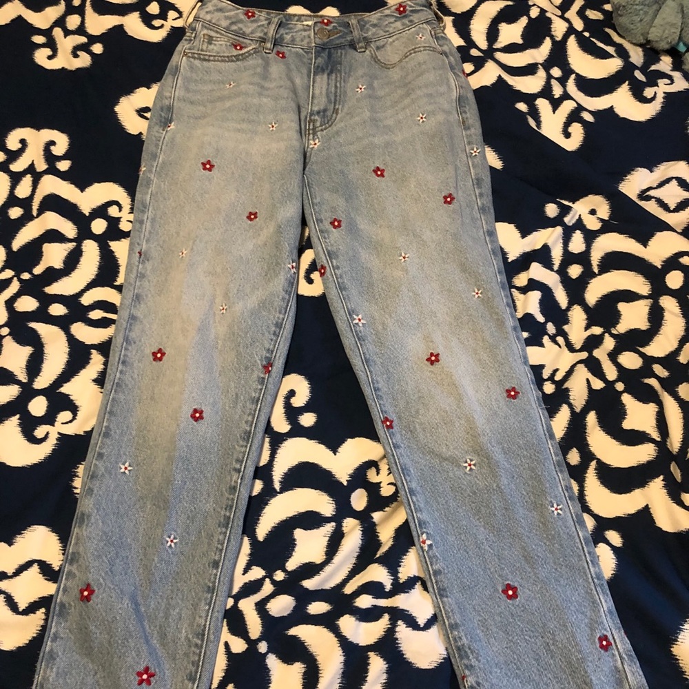 BRAND NEW PacSun mom jeans
